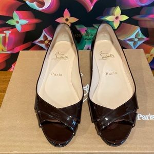 Christian Louboutin Patent Leather Flats 38.5 EUC